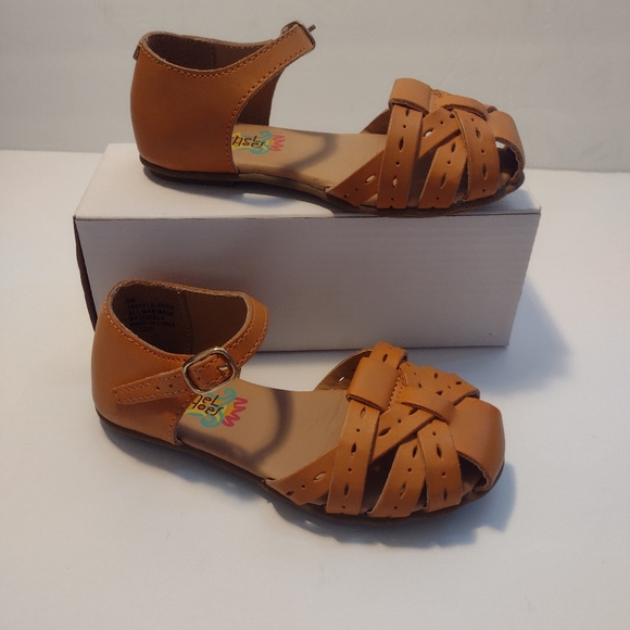 Tan Sandals by Rachel shoes sz 9 - Picture 2 of 5